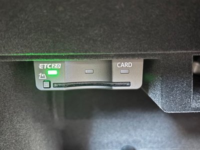2024 AUDI RS Q8 thumbnail 34