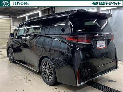 2023 Toyota VELLFIRE photo 4