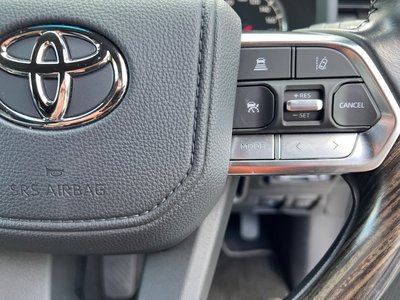 صورة 26 لـ 2023 Toyota LAND CRUISER 300