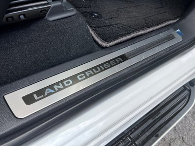 صورة 20 لـ 2023 Toyota LAND CRUISER 300