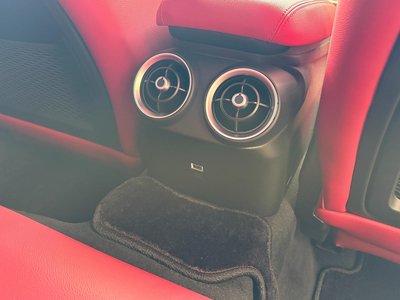 صورة 43 لـ 2025 ALFA Romeo JULIA