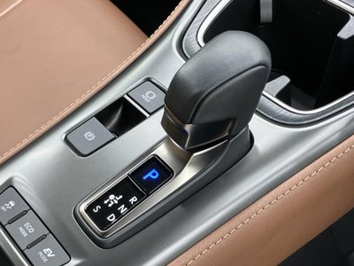 2024 Lexus LBX thumbnail 26