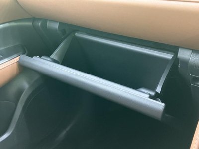 2024 Lexus LBX thumbnail 38