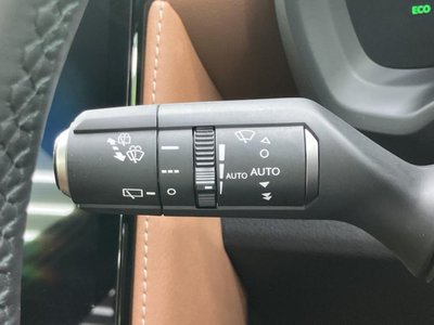 2024 Lexus LBX thumbnail 17