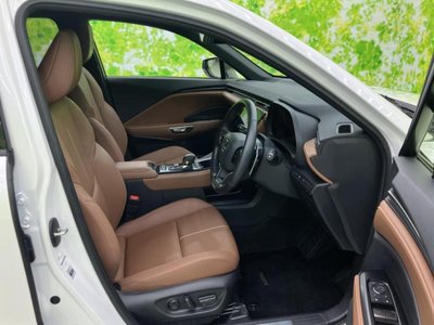 2024 Lexus LBX thumbnail 21