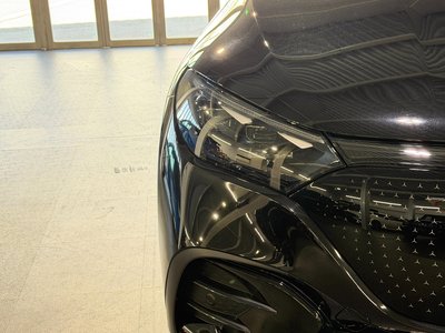 2025 Mercedes-BENZ EQE photo 9