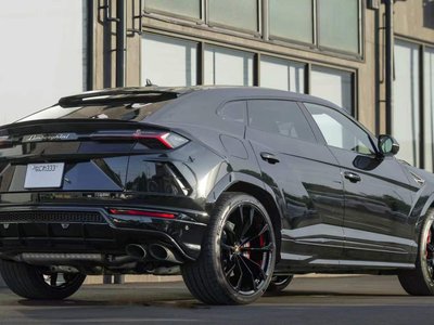 2019 Lamborghini URUS — фото 7