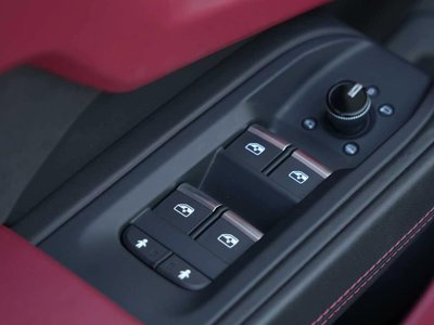 2019 Lamborghini URUS — фото 20