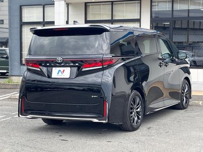 2024 Toyota VELLFIRE photo 76