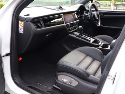 صورة مصغرة 18 لـ 2023 Porsche MACAN