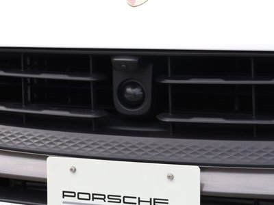صورة مصغرة 8 لـ 2023 Porsche MACAN