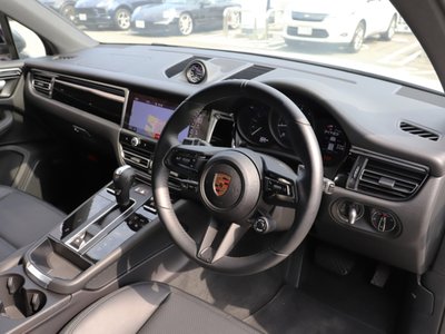 صورة مصغرة 12 لـ 2023 Porsche MACAN