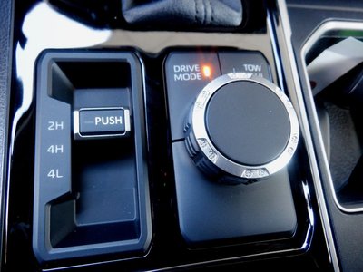2022 Toyota TUNDRA thumbnail 27