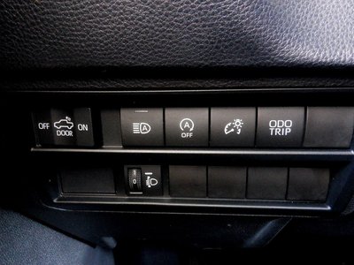 2022 Toyota TUNDRA thumbnail 31