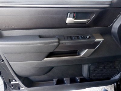 2022 Toyota TUNDRA thumbnail 76