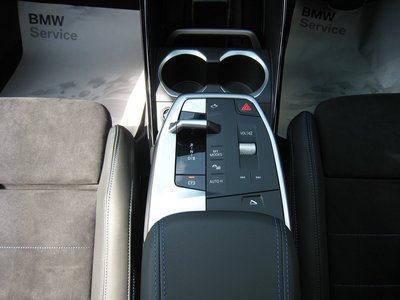 صورة مصغرة 40 لـ 2025 BMW IX1