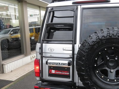 2015 Toyota LAND CRUISER 70 — фото 16