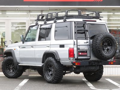 2015 Toyota LAND CRUISER 70 — фото 4