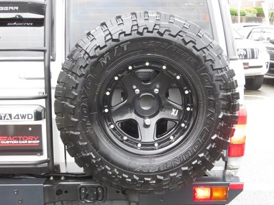 2015 Toyota LAND CRUISER 70 — фото 15