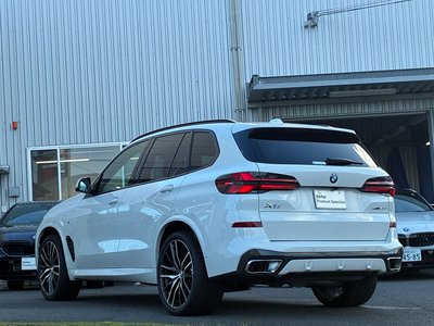 صورة 8 لـ 2026 BMW X5
