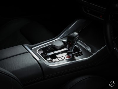 2023 BMW XM photo 9