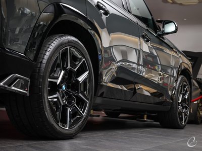 2023 BMW XM thumbnail 71