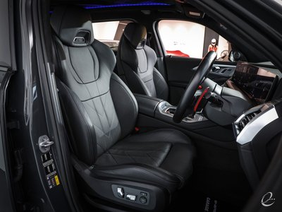 2023 BMW XM photo 4