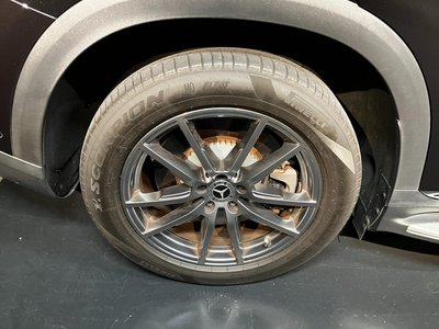 2025 Mercedes-BENZ EQE photo 9