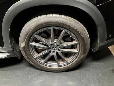 2025 Mercedes-BENZ EQE photo 10