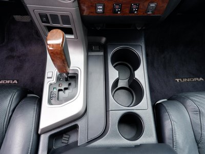 صورة 38 لـ 2012 Toyota TUNDRA