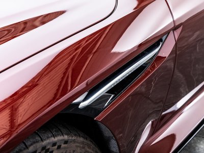 صورة 24 لـ 2025 Aston Martin DB12 VOLANTE