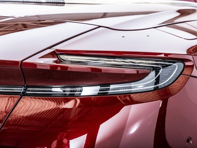 صورة 44 لـ 2025 Aston Martin DB12 VOLANTE