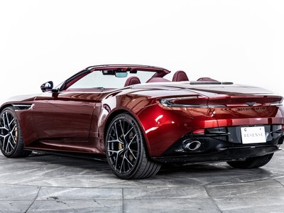 صورة 38 لـ 2025 Aston Martin DB12 VOLANTE