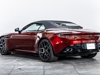 صورة 36 لـ 2025 Aston Martin DB12 VOLANTE