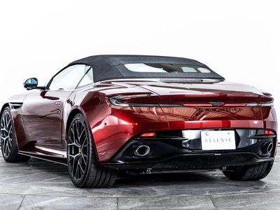 صورة 35 لـ 2025 Aston Martin DB12 VOLANTE