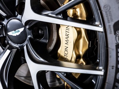 صورة 33 لـ 2025 Aston Martin DB12 VOLANTE