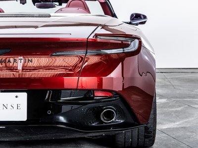 صورة 41 لـ 2025 Aston Martin DB12 VOLANTE