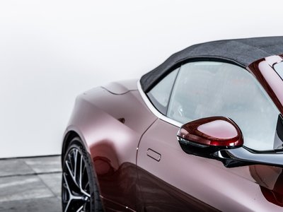 صورة 21 لـ 2025 Aston Martin DB12 VOLANTE