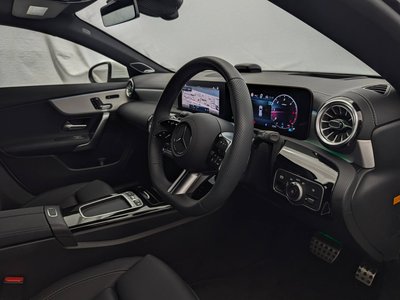 2025 Mercedes-BENZ CLA photo 16