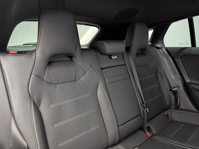 2025 Mercedes-BENZ CLA photo 15