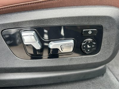 2020 BMW X6 thumbnail 44