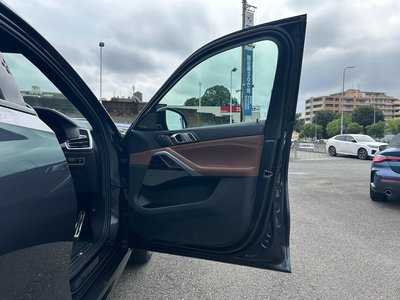 2020 BMW X6 thumbnail 40