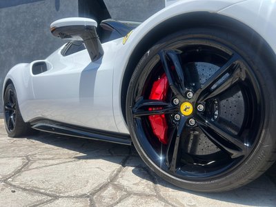 2025 Ferrari 296 GTS — фото 12