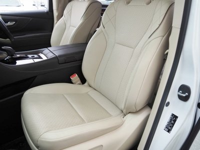 صورة 31 لـ 2023 Toyota ALPHARD