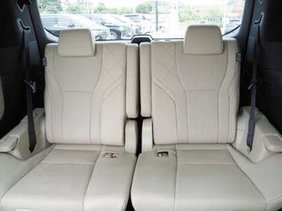 صورة 41 لـ 2023 Toyota ALPHARD