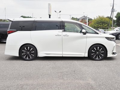 صورة 9 لـ 2023 Toyota ALPHARD
