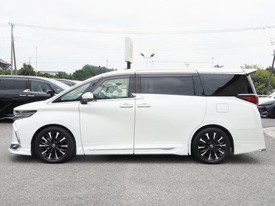 صورة 8 لـ 2023 Toyota ALPHARD