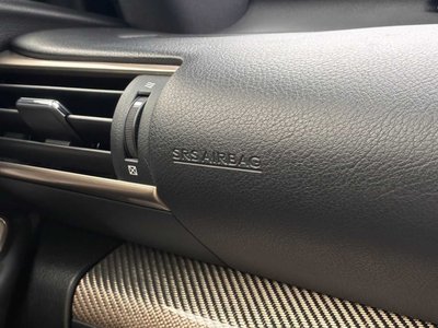 صورة 38 لـ 2015 Lexus RC F