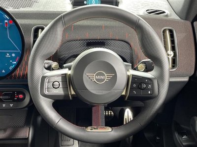 صورة 10 لـ 2025 MINI COOPER COUNTRYMAN