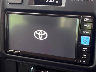 2025 Toyota LAND CRUISER 70 thumbnail 3